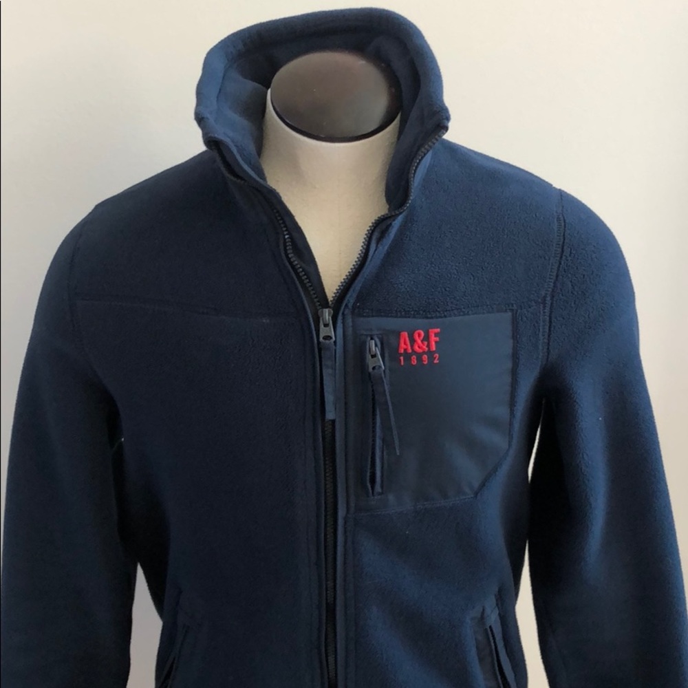 Abercrombie & Fitch fleece jacket.